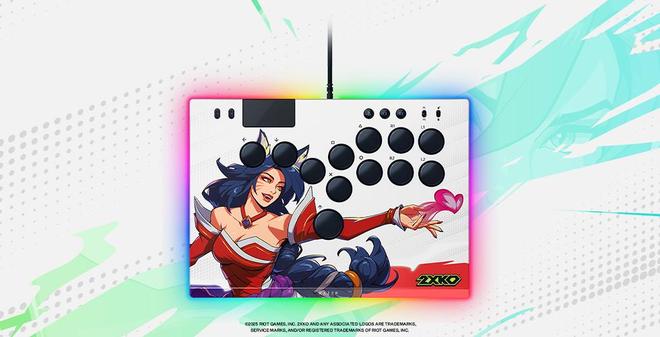 竞产品包含耳机、电竞椅以及格斗摇杆控制器瓦力游戏app雷蛇推出《2XKO》系列电(图4)